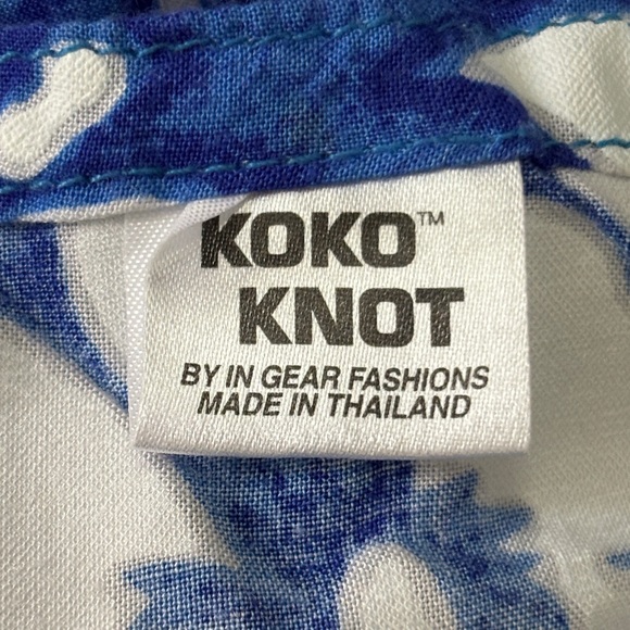 Blue and white floral print sarong M - Picture 10 of 11